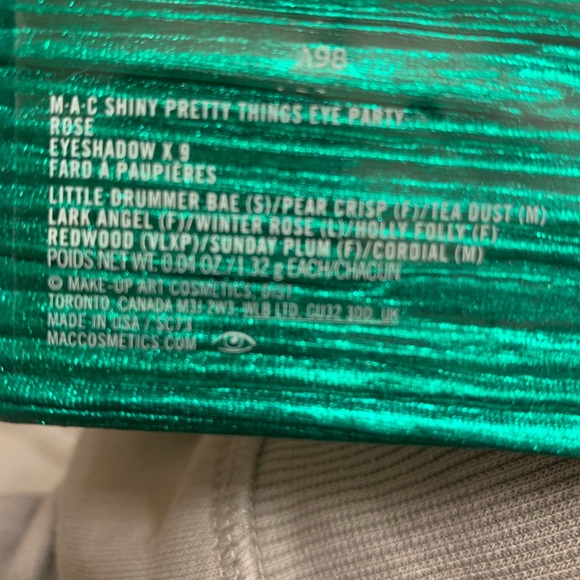 Mac limited shiny pretty things eye palette - Picture 3 of 3